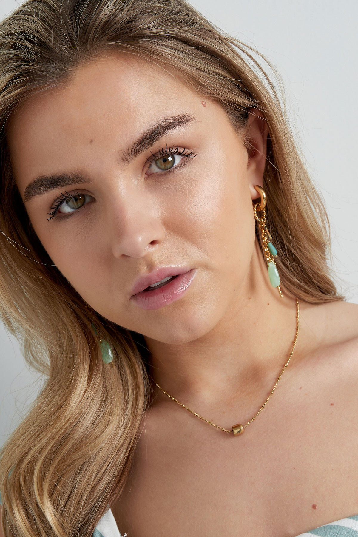 collana semplice con palline Immagine4