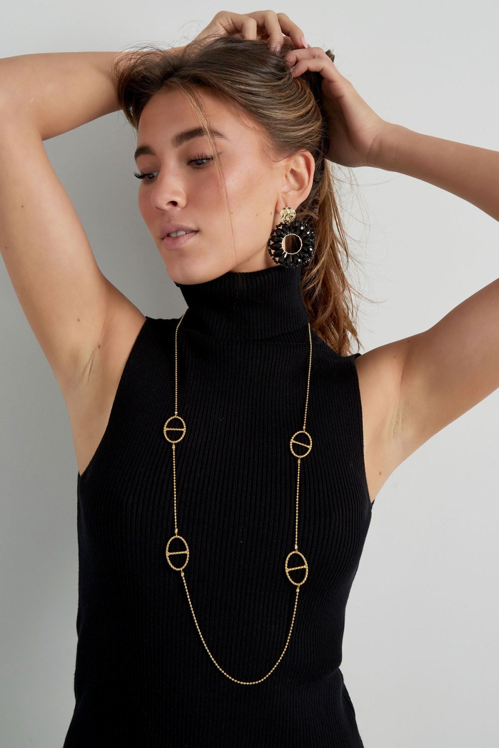 Collana Lunga Con Ciondoli Ovali h5Immagine2