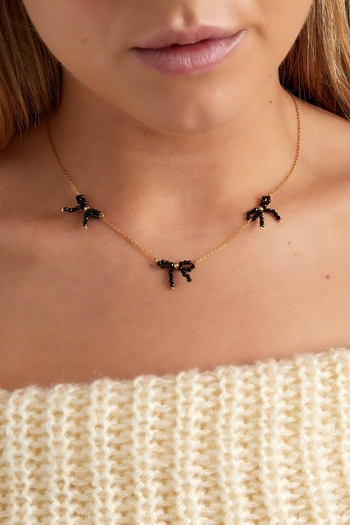 collana con fiocchi di perline Immagine2