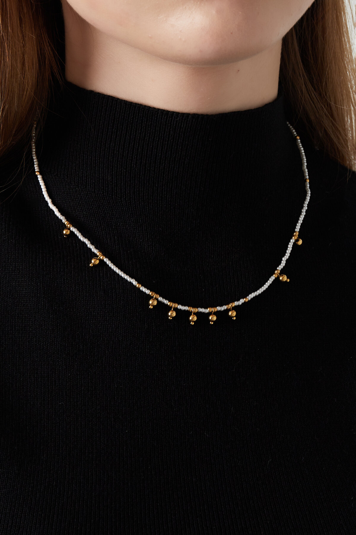 collar toque dorado