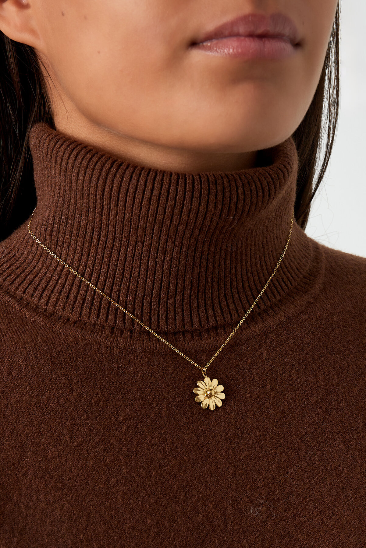 blossom bliss necklace 2
