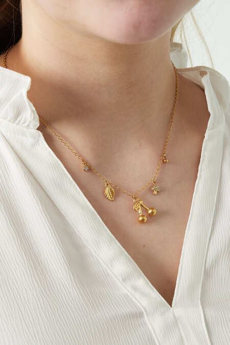 cherry bliss necklace 2