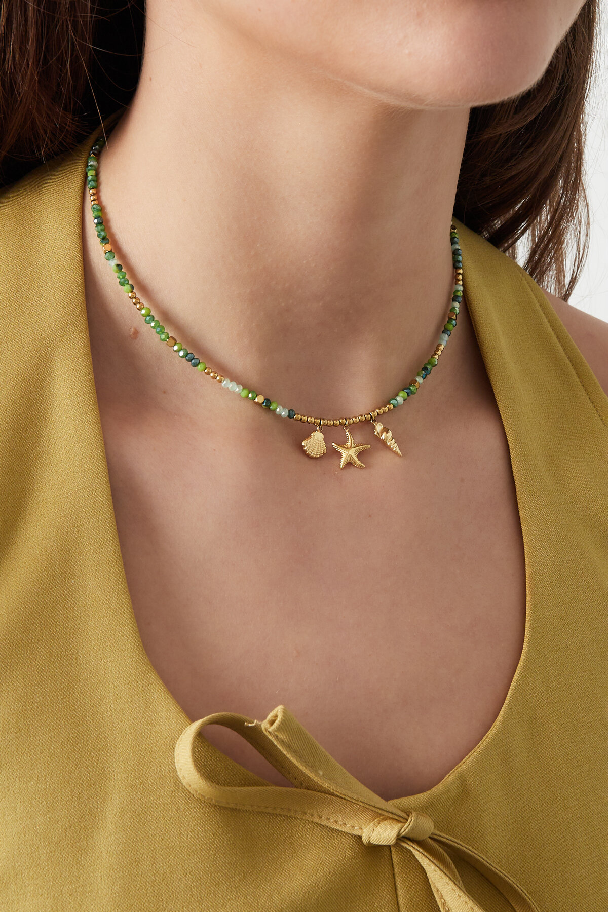 Collar concha sueño – Color oro verde h5 Imagen2