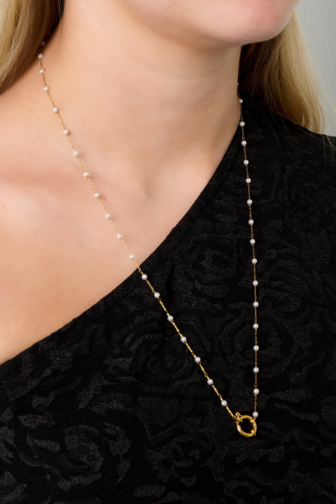 Lock with pearls necklace h5 Picture3