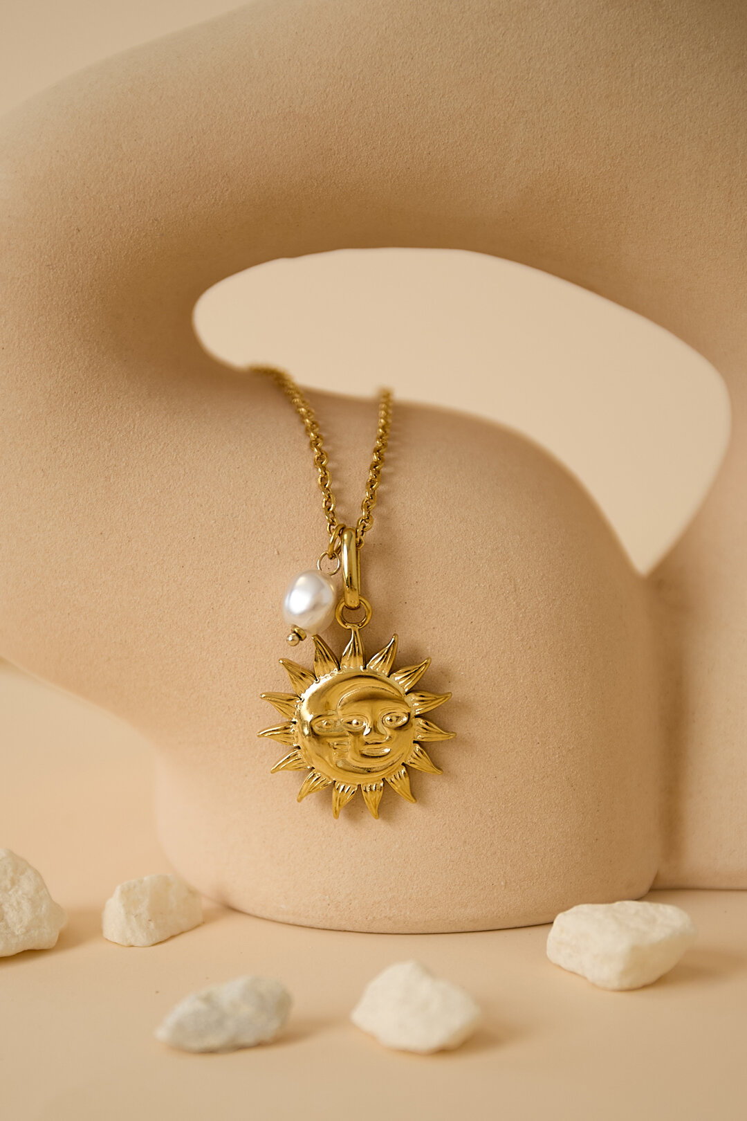 Pendant necklaces sun Casual Daily Simple Series Women's jewelry h5 Picture3