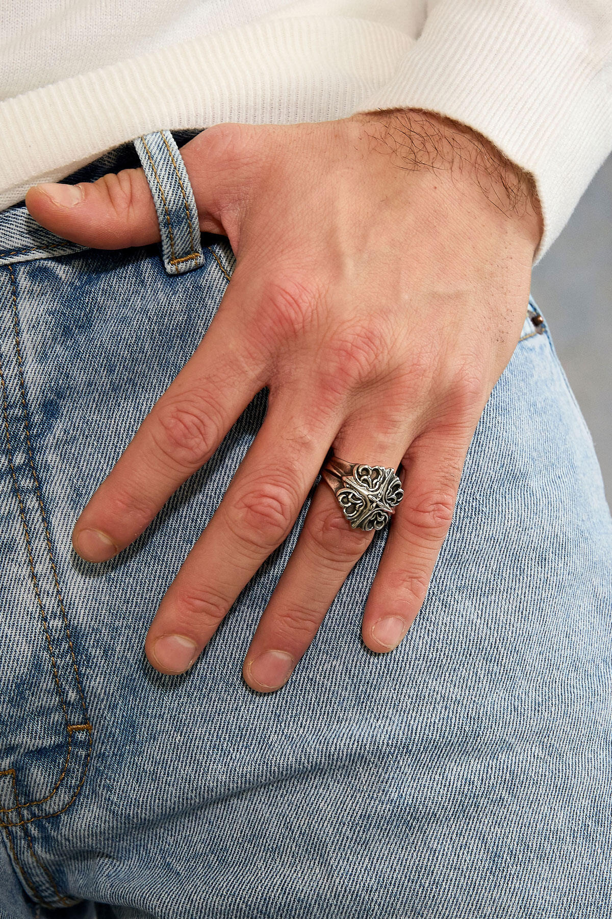ornamento per anello da uomo sottile h5 Immagine4