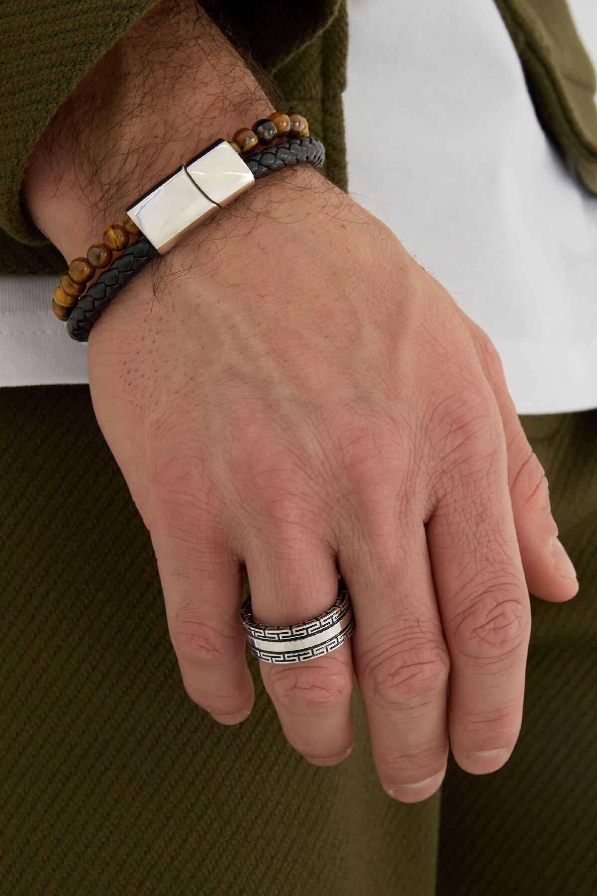 Bague homme avec motif - argent/noir h5 Image4
