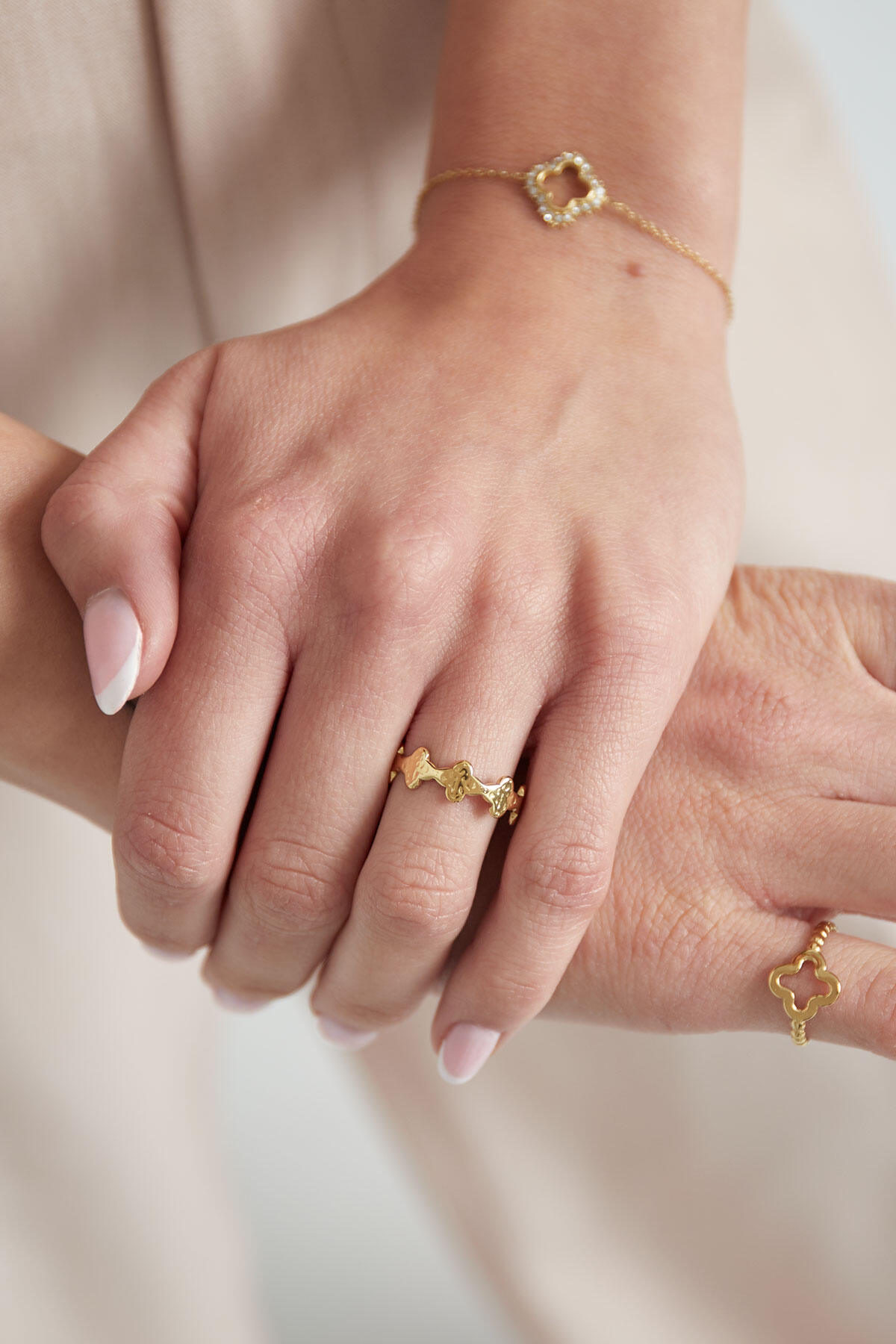 ring clover vibes h5 Afbeelding2