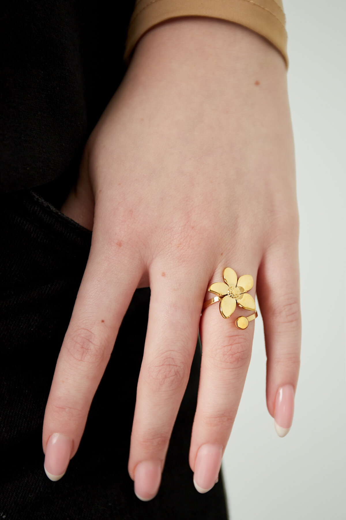 flower dot ring h5 Picture2