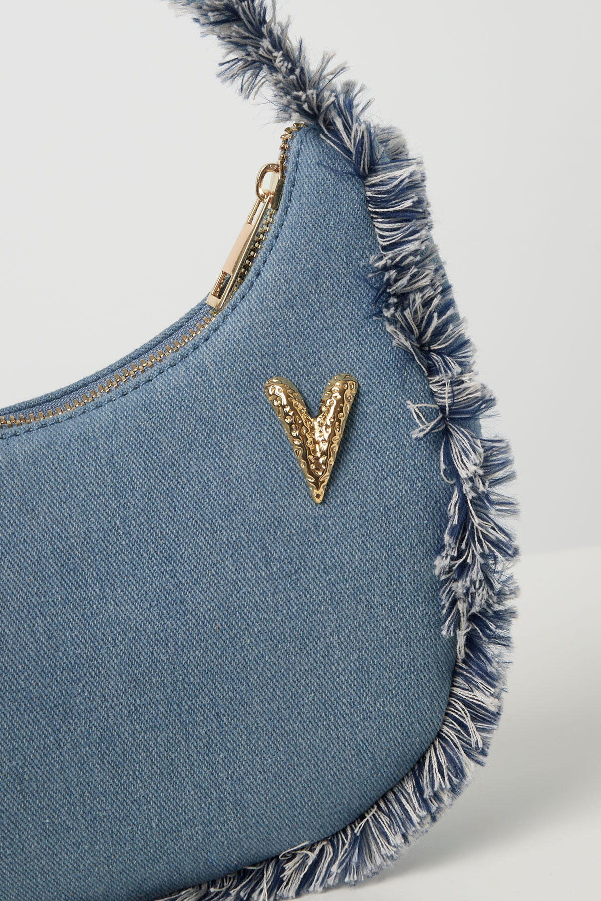 brooch dunked heart