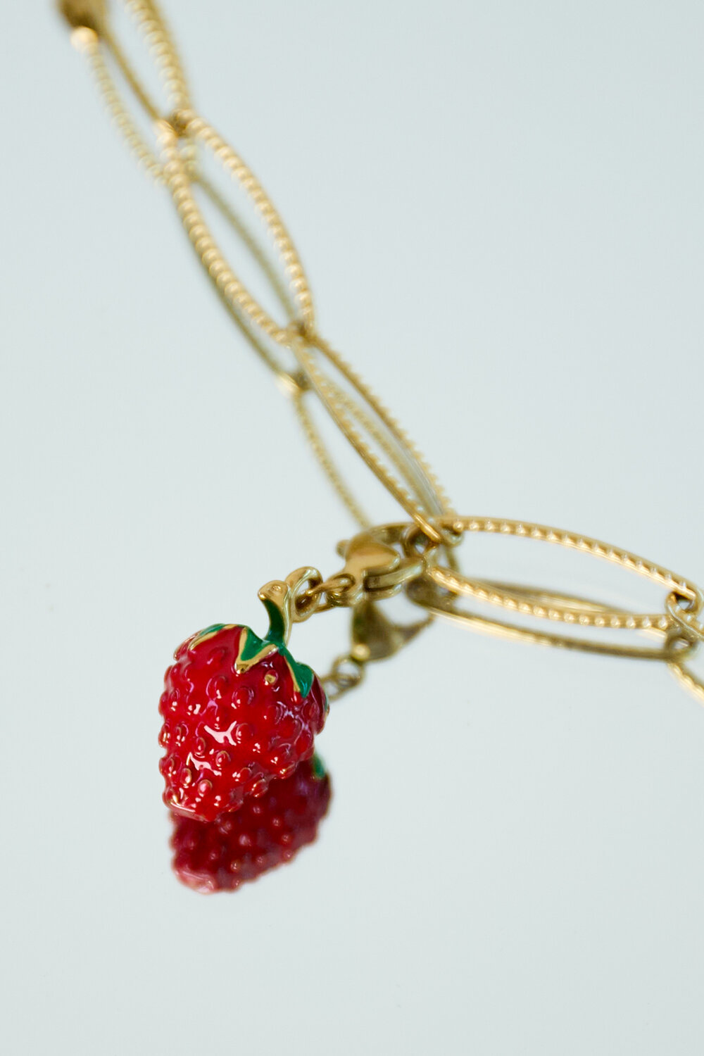 Strawberry small jewelry charm h5Picture2