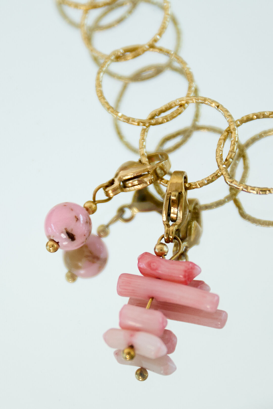 Blush Tropfen Schmuck Charm h5 Bild2