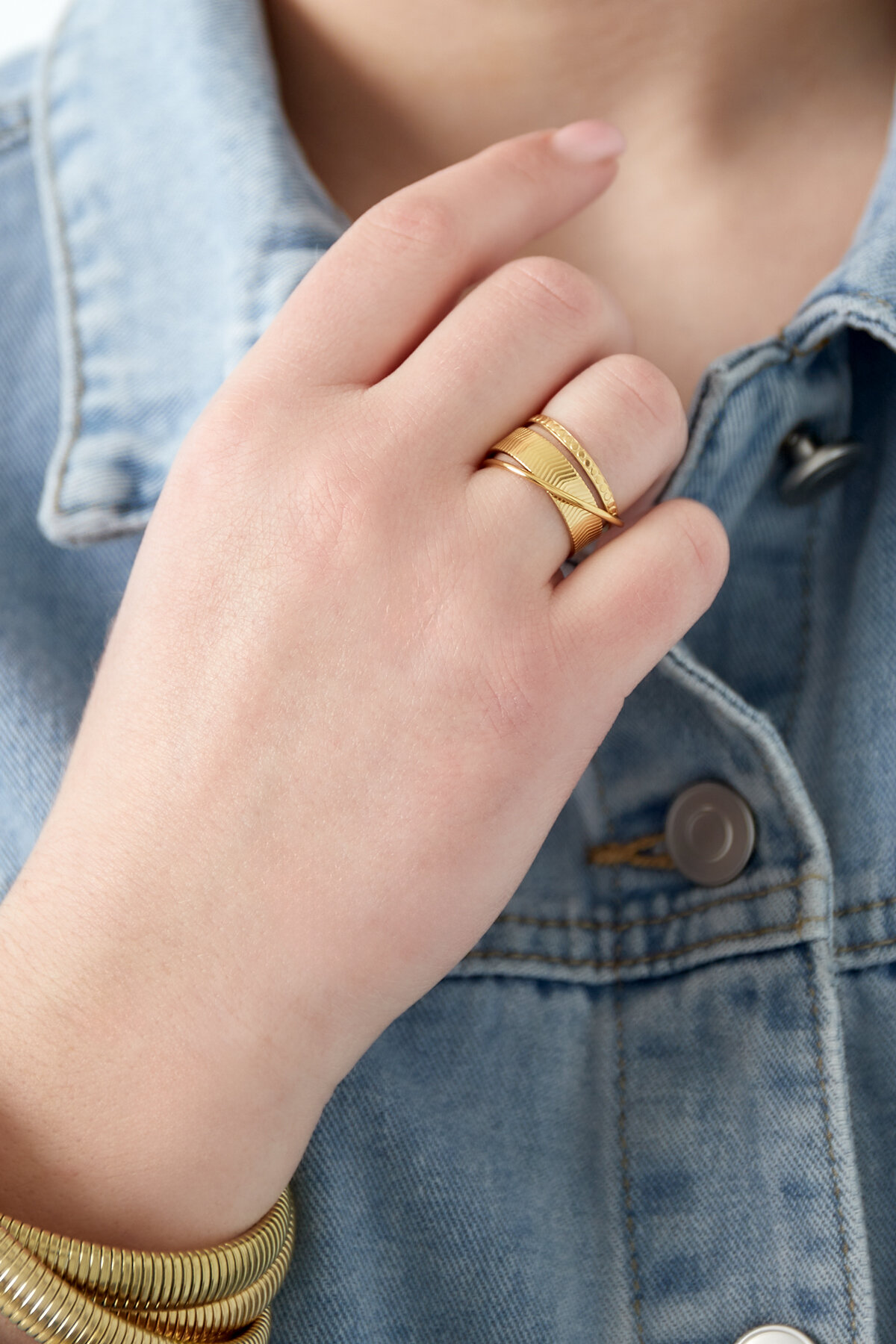 stacked treasures ring h5 Picture2