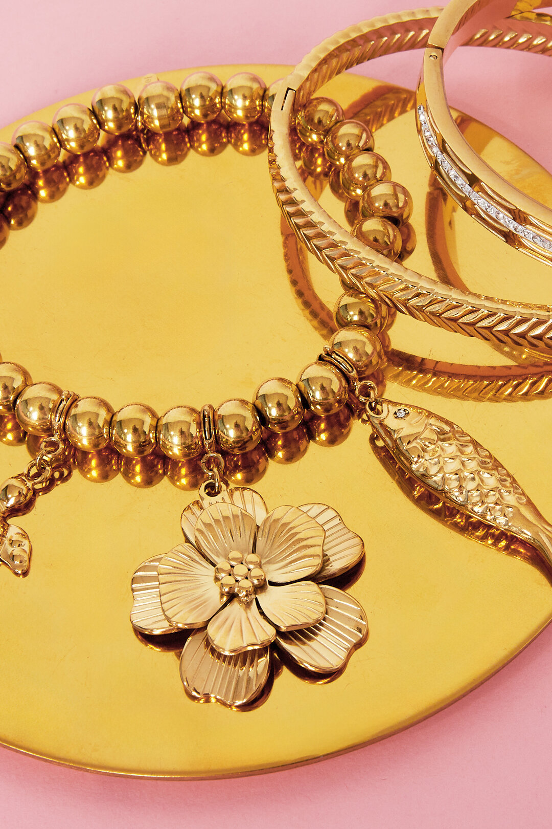 Flower power jewelry charm