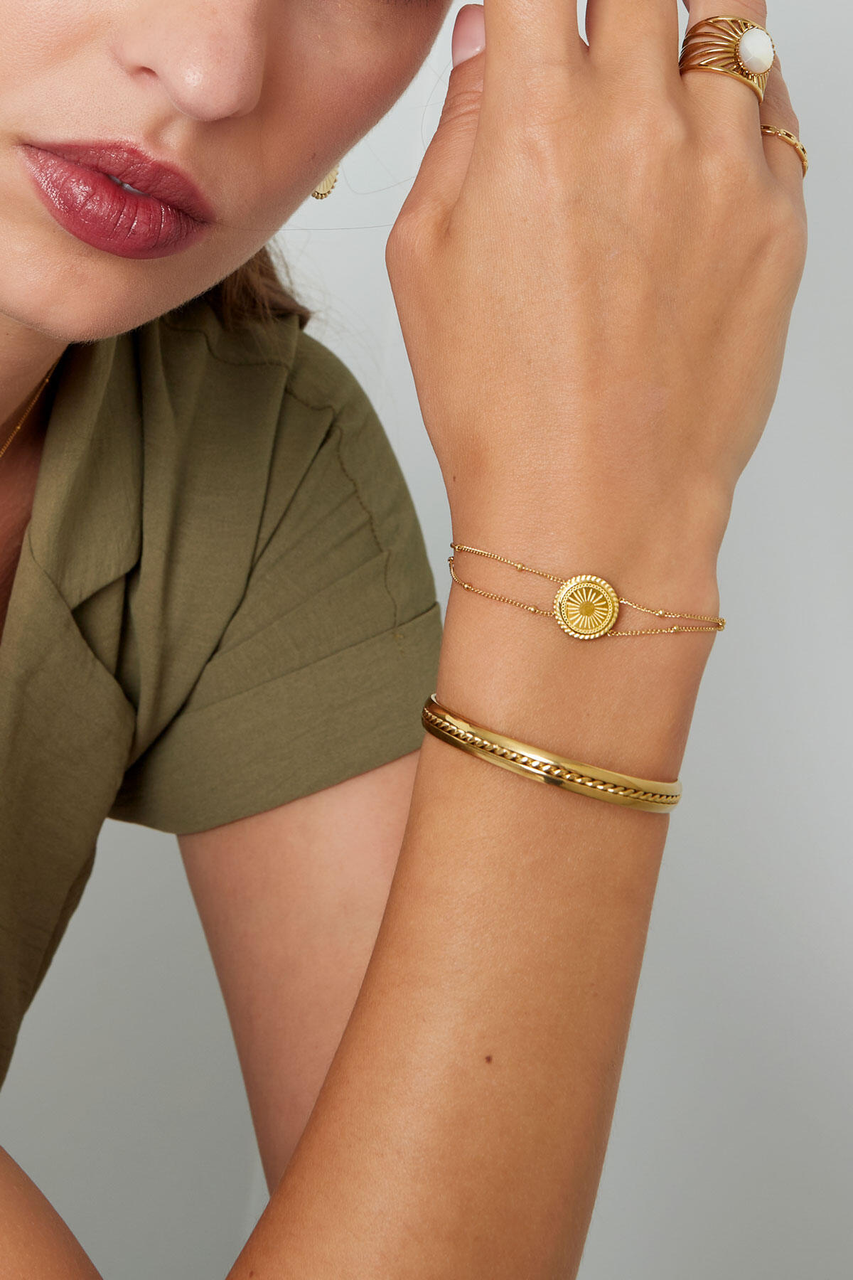 bracciale a doppia maglia con moneta Immagine4