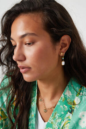 boucles d'oreilles avec perles et pendentif carré bleu h5 Image4