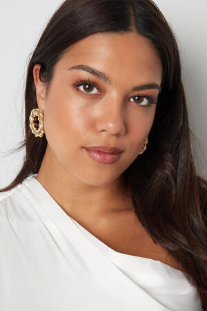 boucles d'oreilles cercle avec imprimé h5 Image4