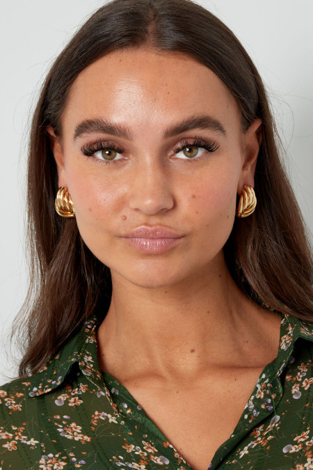 earrings playful shape 2