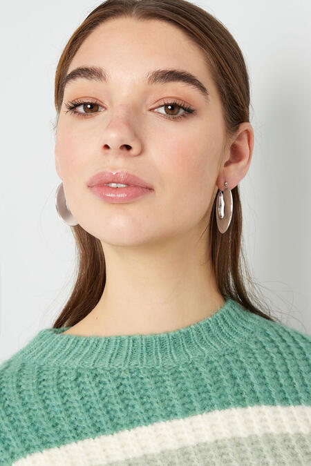 earrings mega circle 2