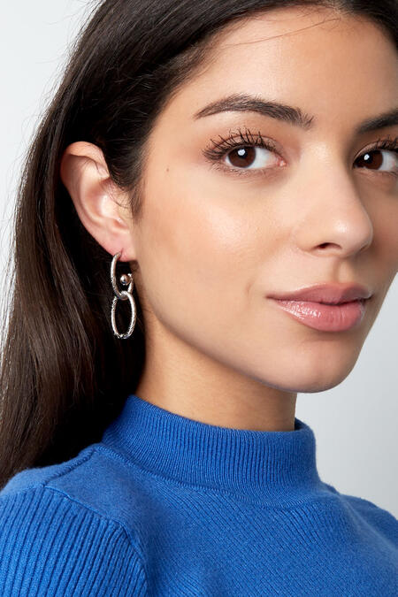 aesthetic link earrings 2