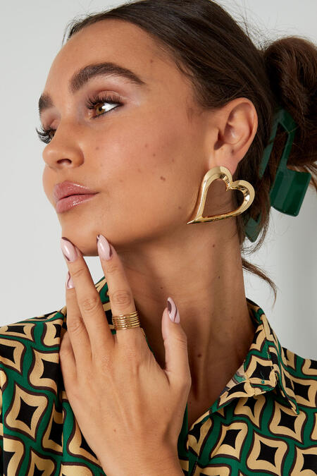 earrings graceful heart 2