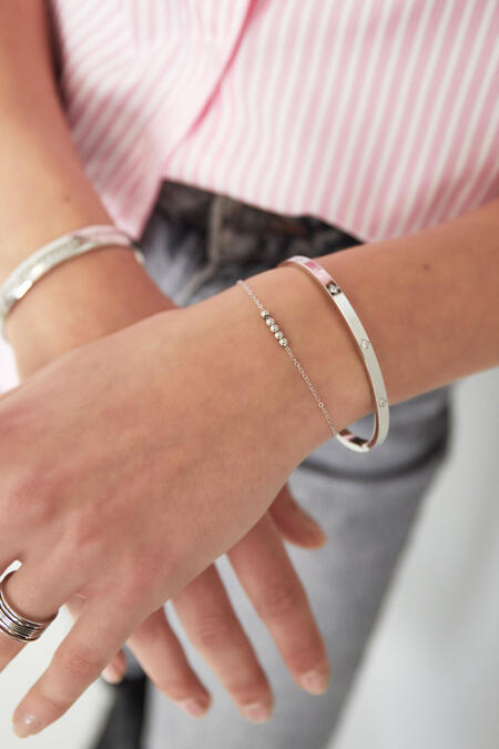 Klassisches Armband mit Perlen – Goldfarbe - Goldfarbefarbe