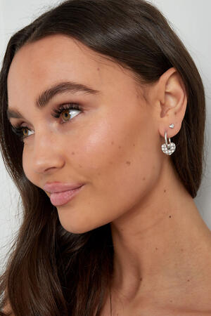 boucles d'oreilles avec breloques coeur structurées h5 Image4