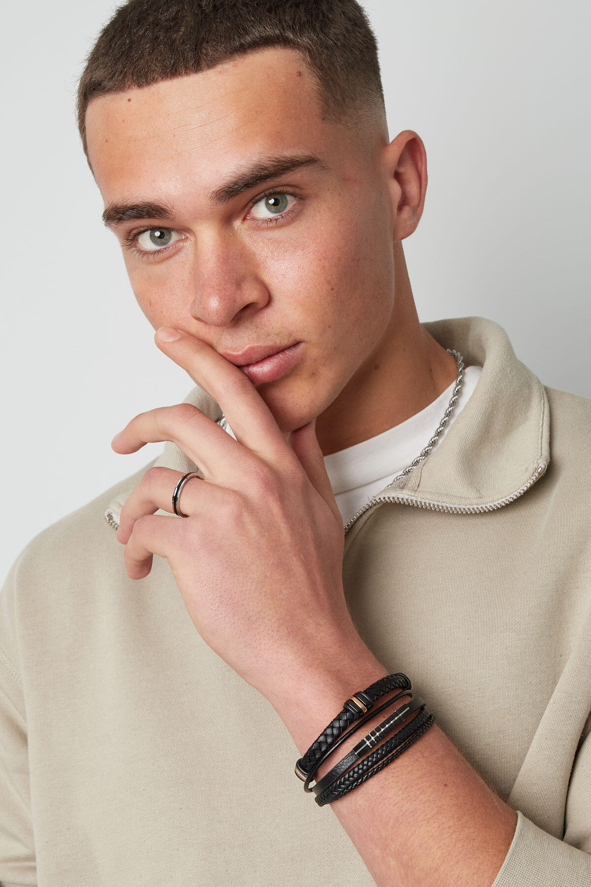 Heren armband triple gevlochten h5 Afbeelding3