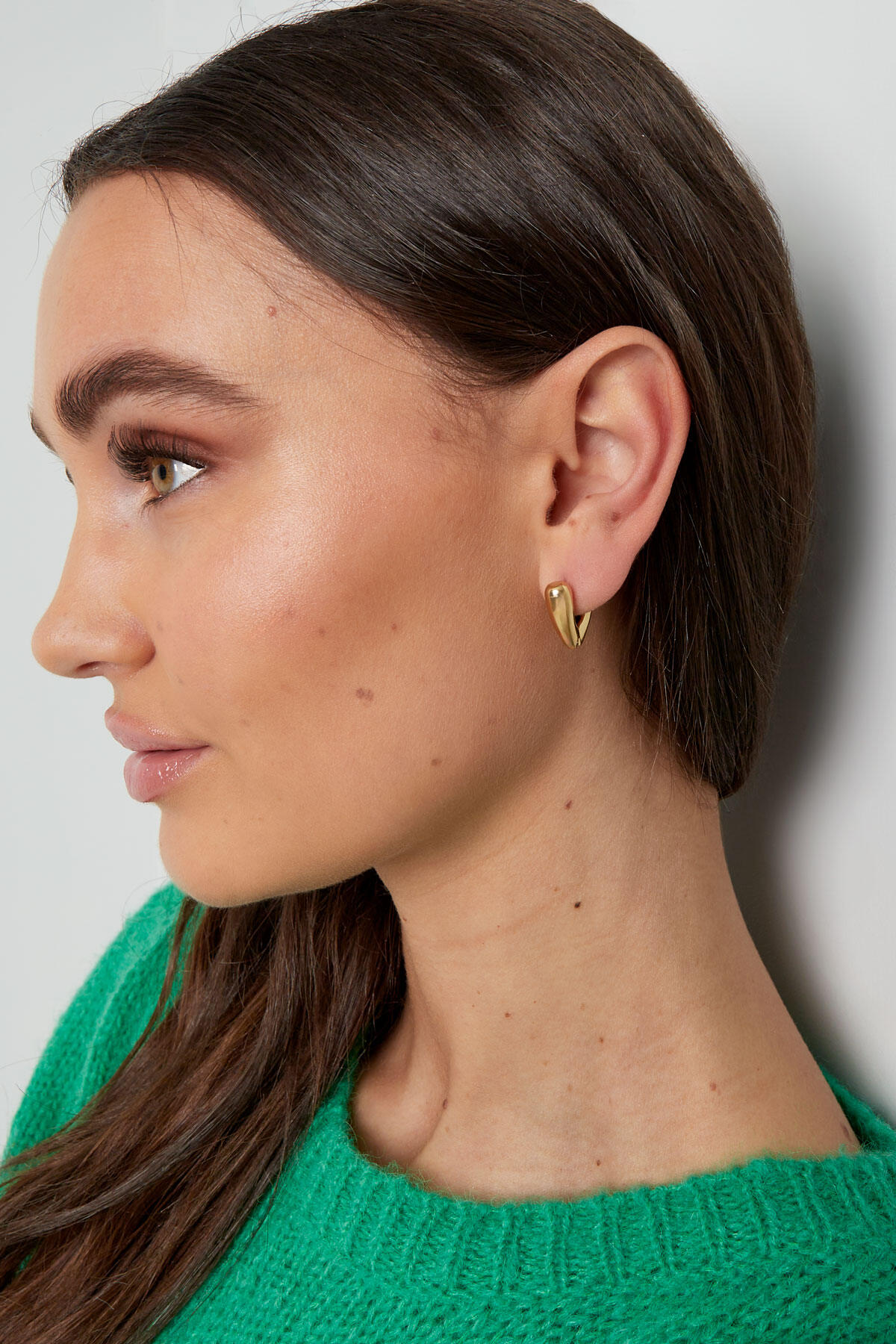 V-Shape Earrings Small 2