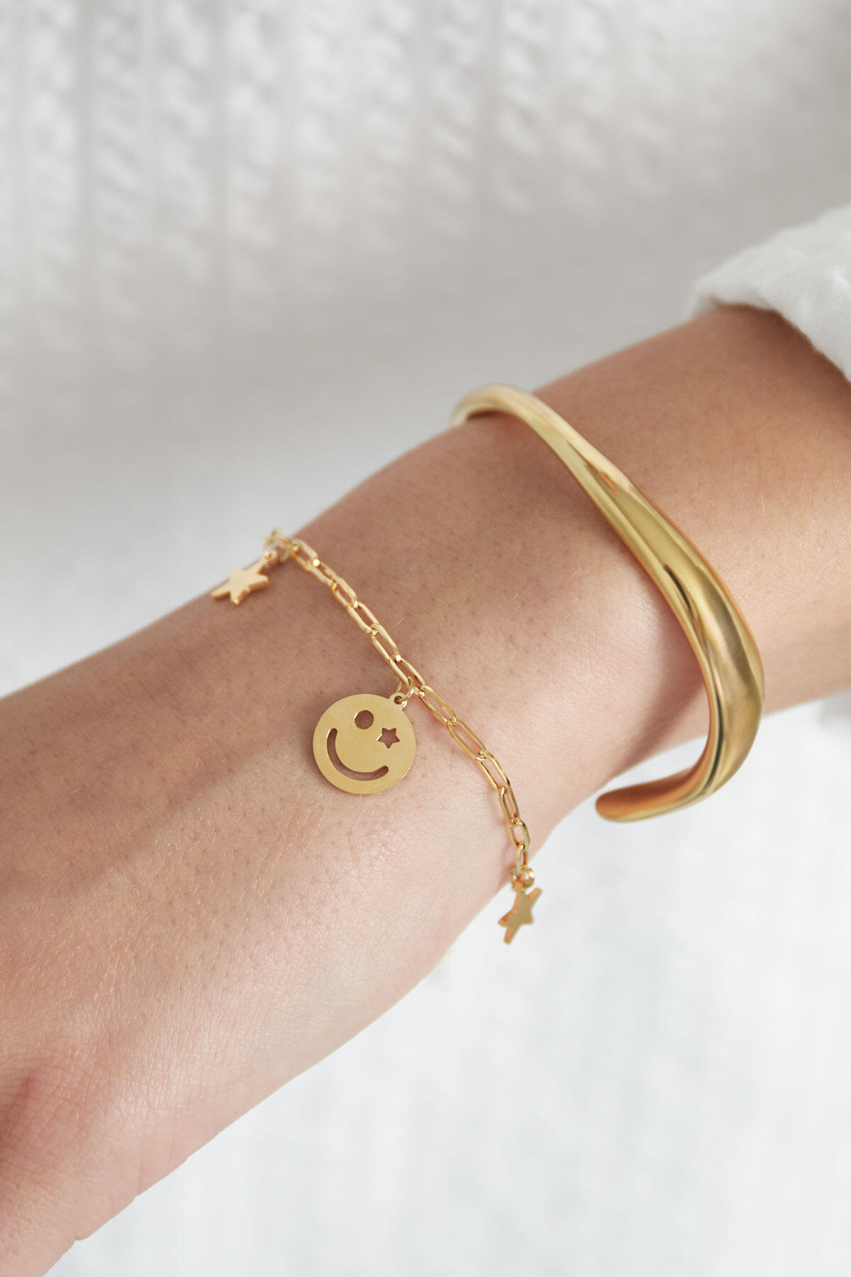 pulsera con dijes de noche feliz h5 Imagen2