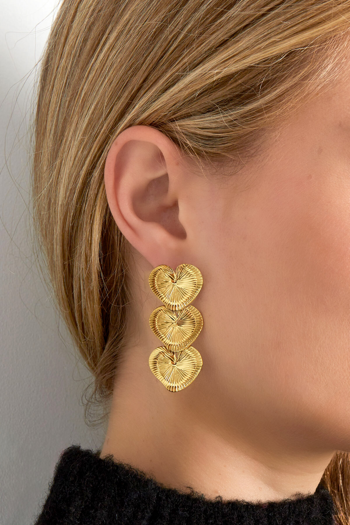 earrings love all over 2