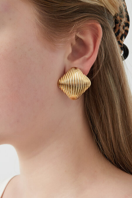 etched relief earrings