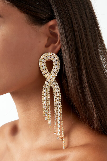 glimmering ribbon earrings