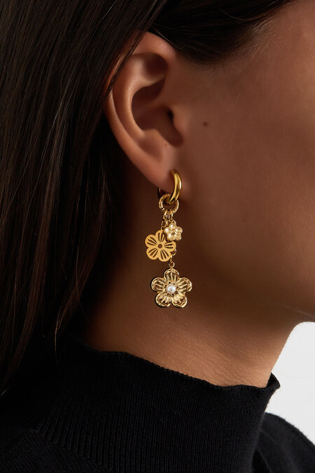 blooming beauty earrings