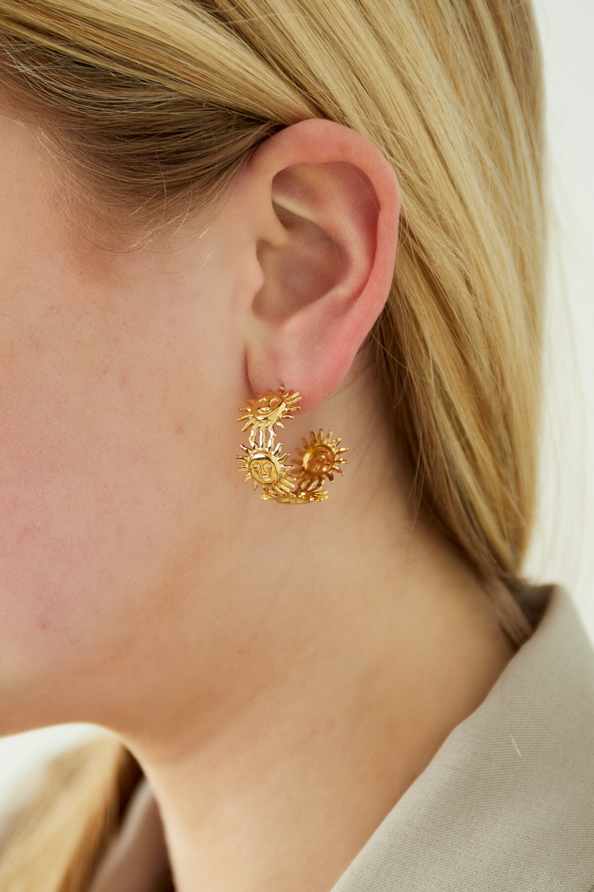 Pendientes rayos dorados - Color oro h5 Imagen3