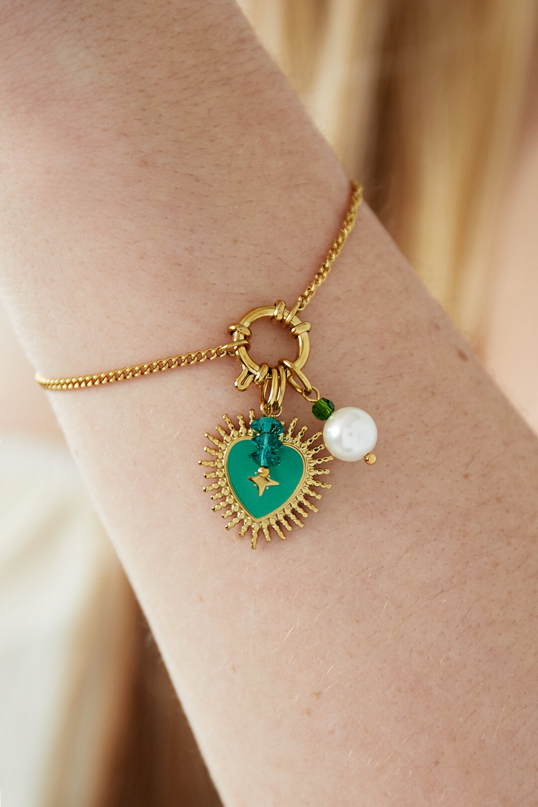 Pulsera DIY de corazón verde Imagen2