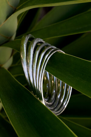 Bangle with brushed effect - 3 mm h5 Picture2