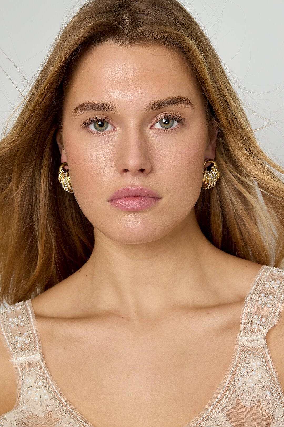 boucles d'oreilles indispensables pour la fête h5 Image3