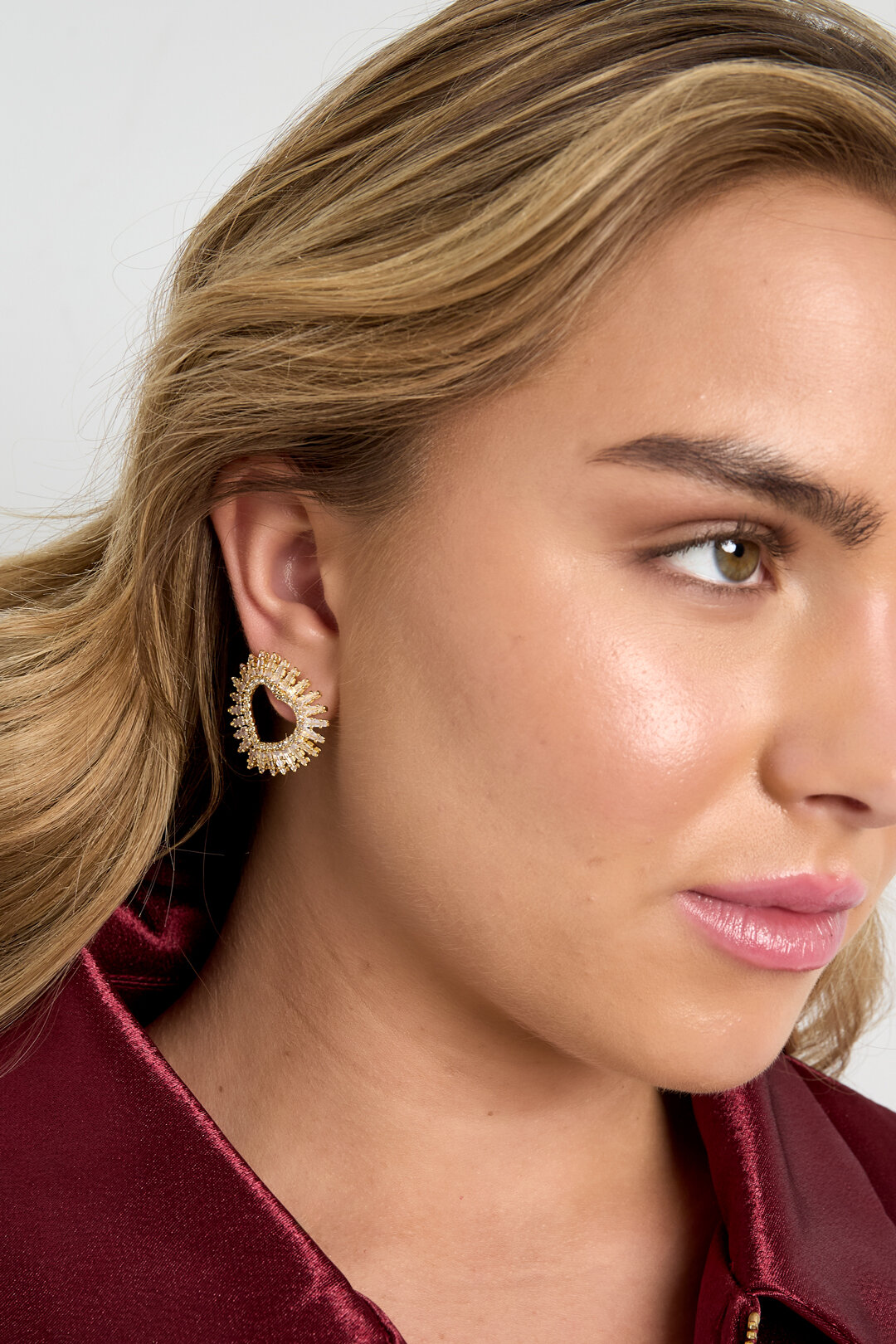 Copper Stud Earrings Heart Elegant Christmas Luxurious Series Women's jewelry h5Picture3