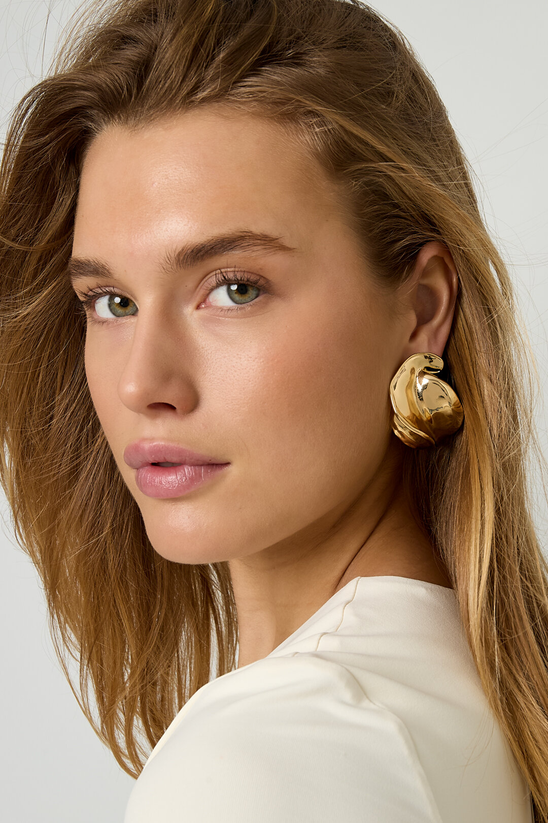 Boucles d'oreilles d'une beauté raffinée h5 Image4