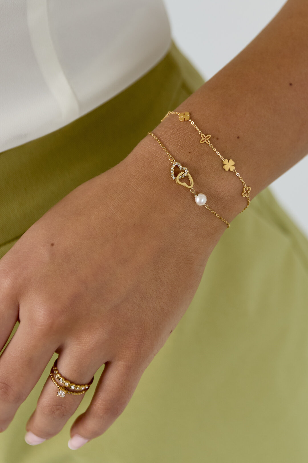 Bracelet Five Charms 2
