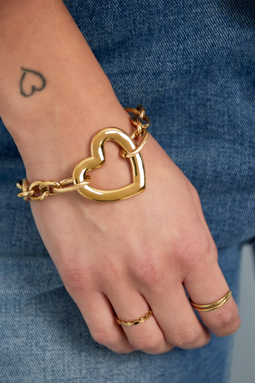 Bracelet chaîne de cœurs h5 Image2