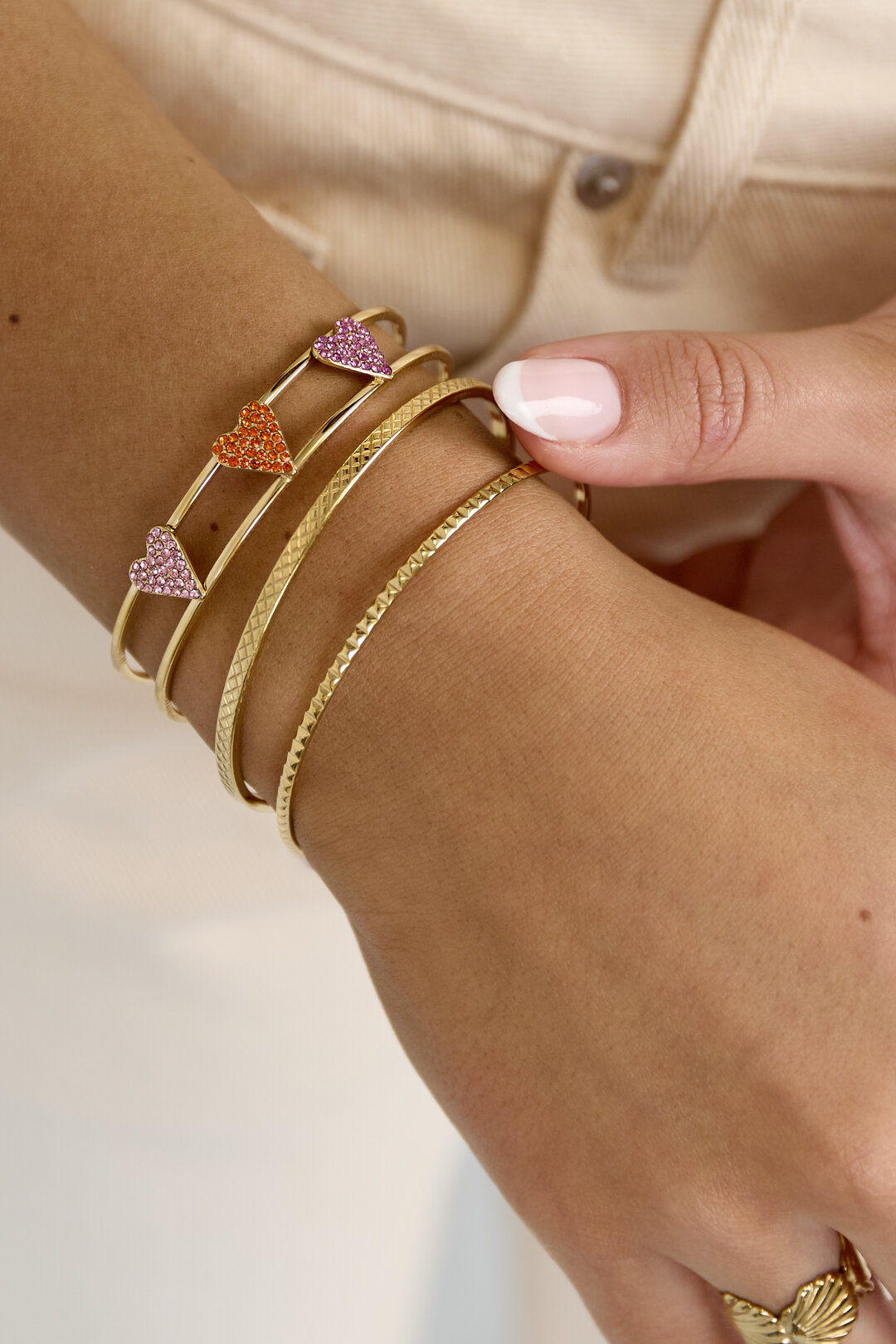 Bangle met strass harten h5 Afbeelding2