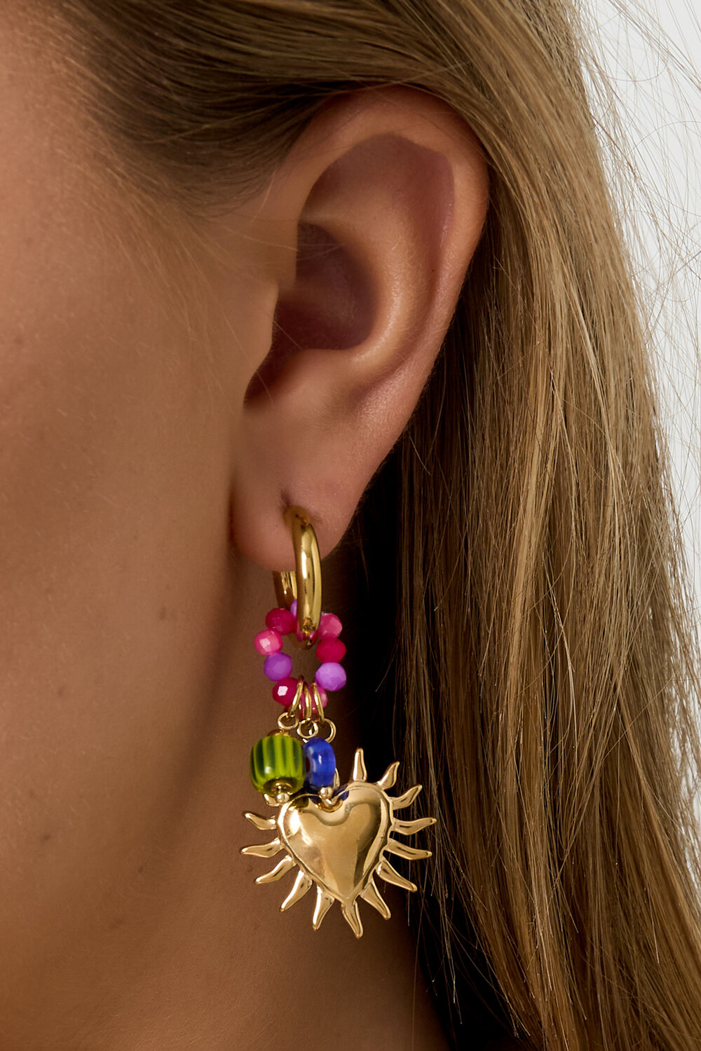 Glowing Heart Happy Charm earrings h5Picture3
