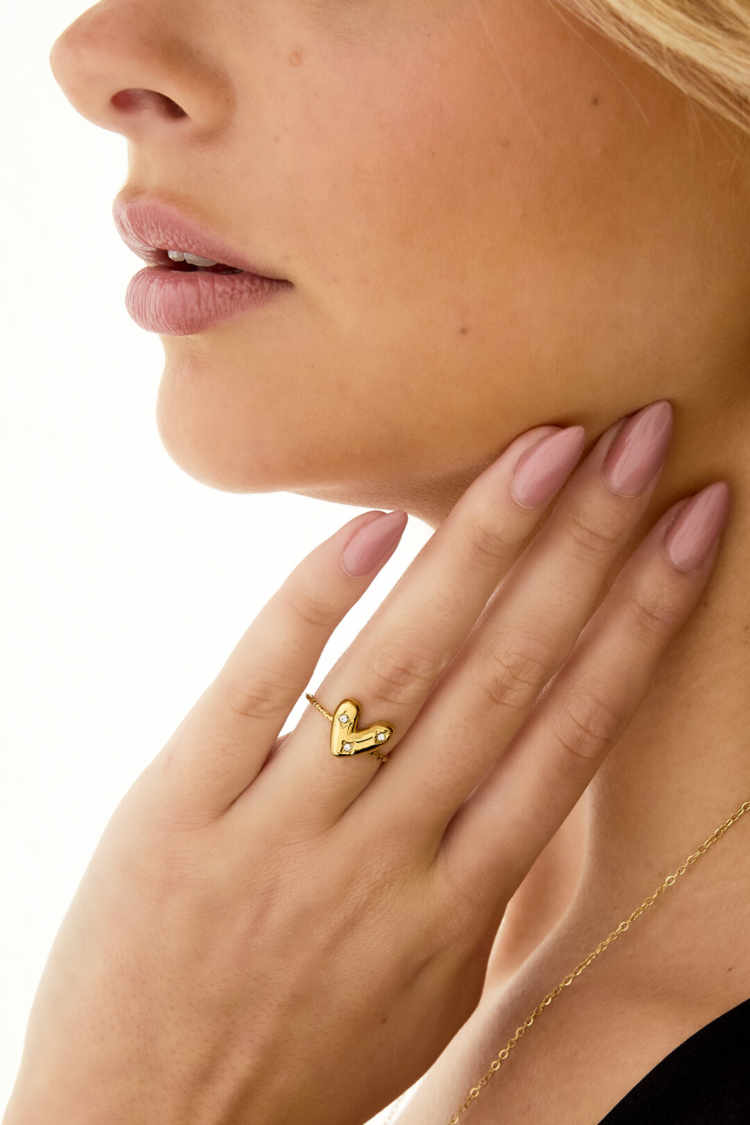 Adjustable ring with decorated heart Picture2