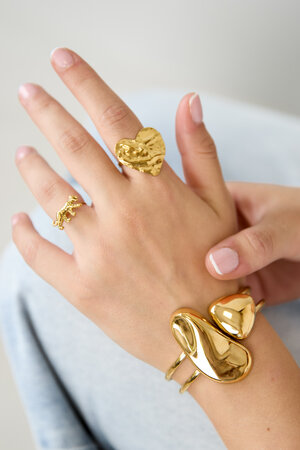 Cuff statement bracelet with organic shapes h5 Picture2