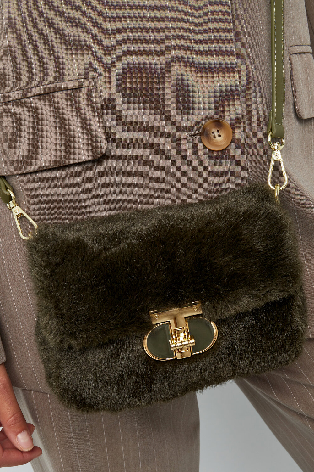 Cuddle clutch bag h5Picture3