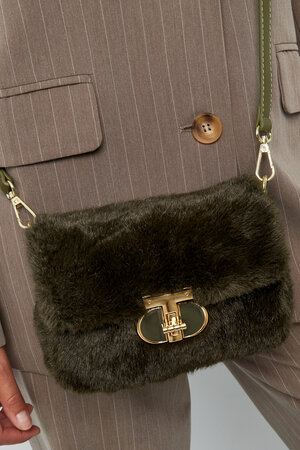 Cuddle clutch bag h5 Picture3