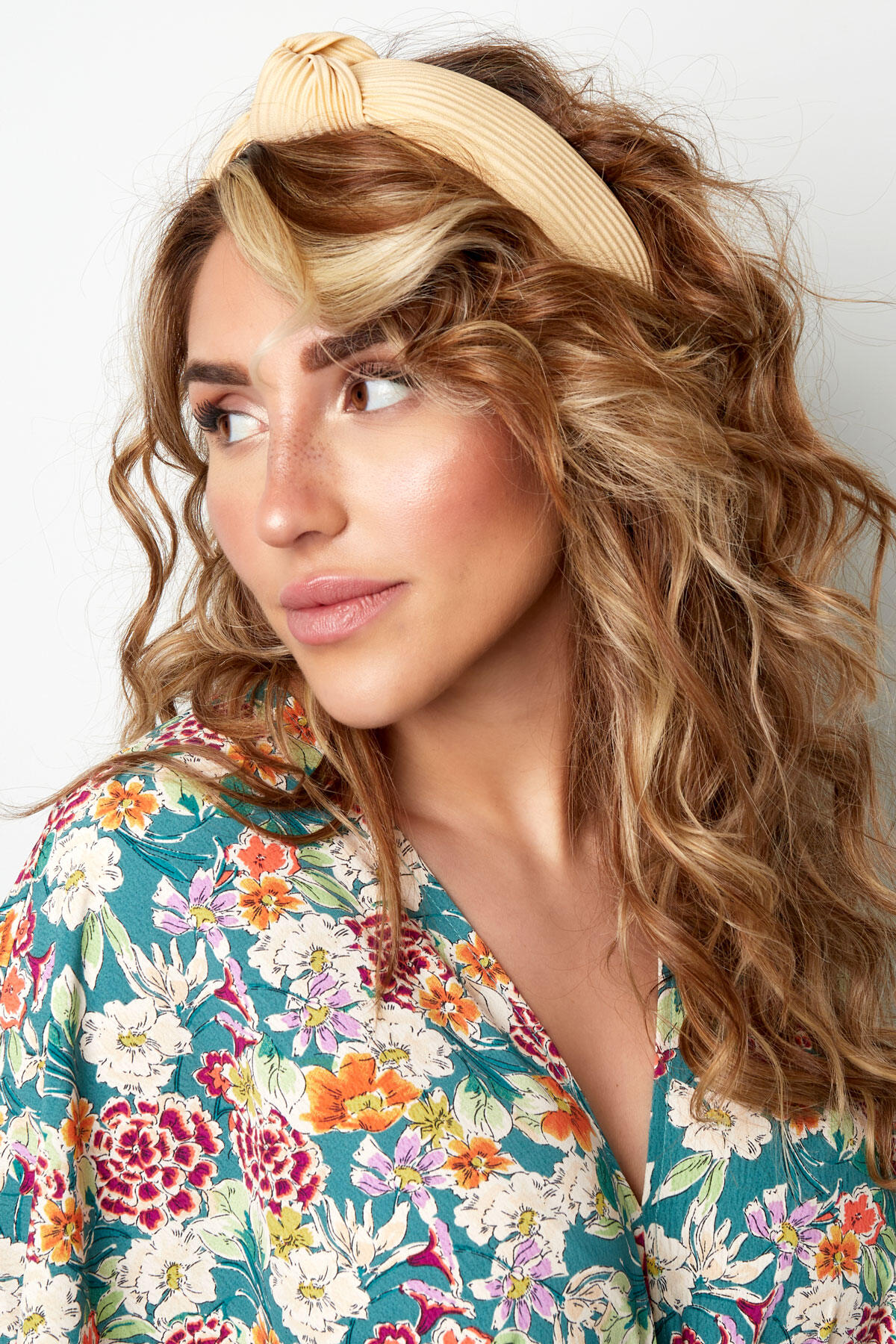Fascia per capelli in costina con bottone - Plastica viola h5 Immagine4