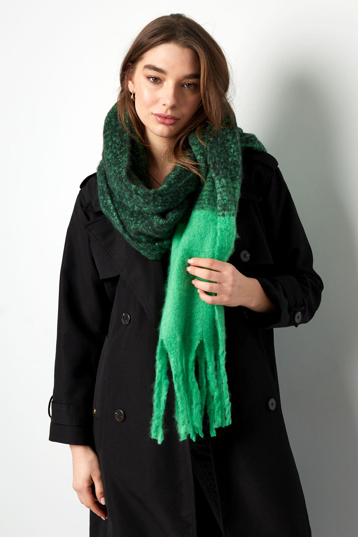 Bufanda de colores beige negro h5 Imagen2